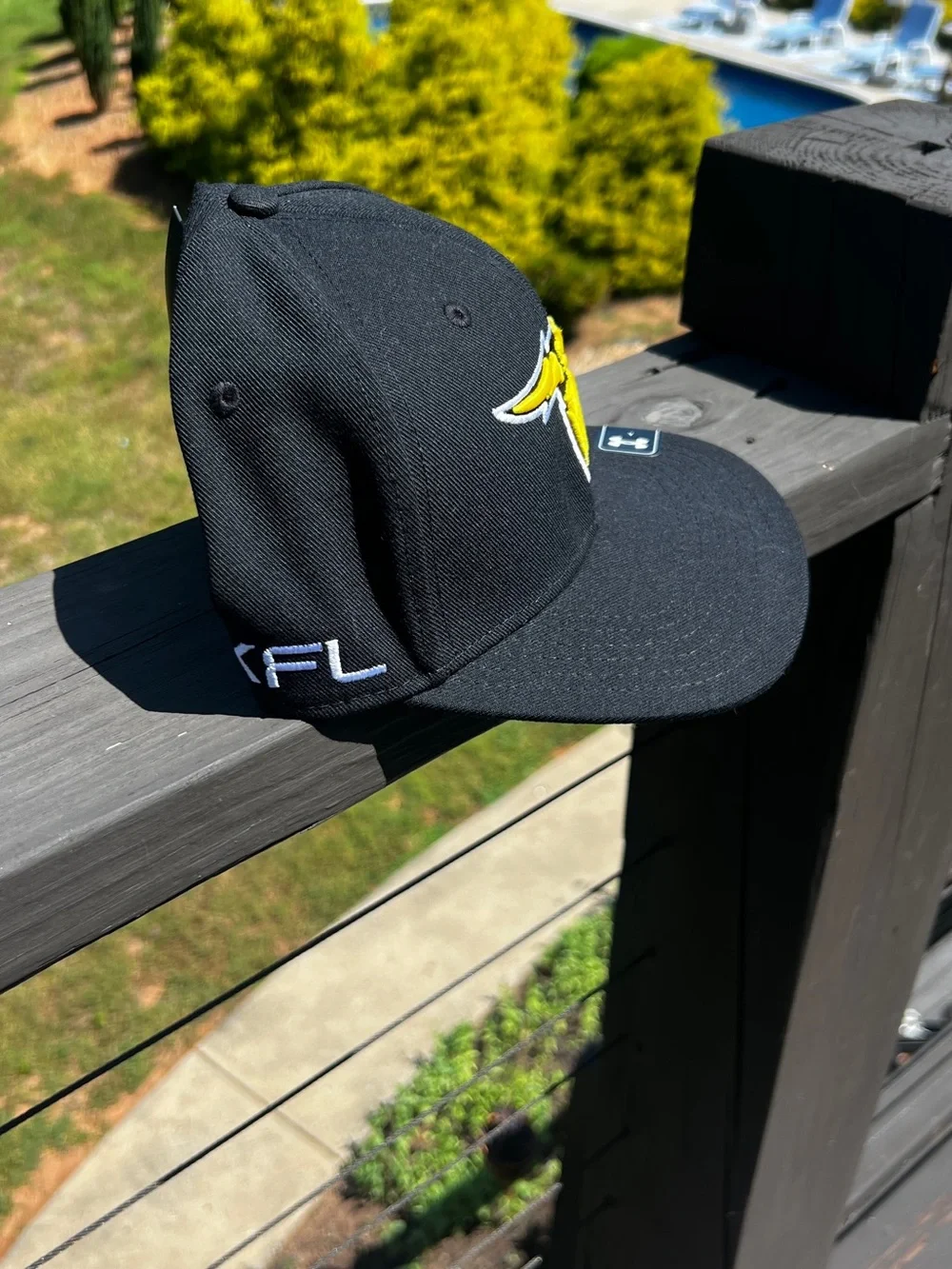 Under Armour San Antonio Brahmas UFL Hat NWT Large Stretch Fit Cap